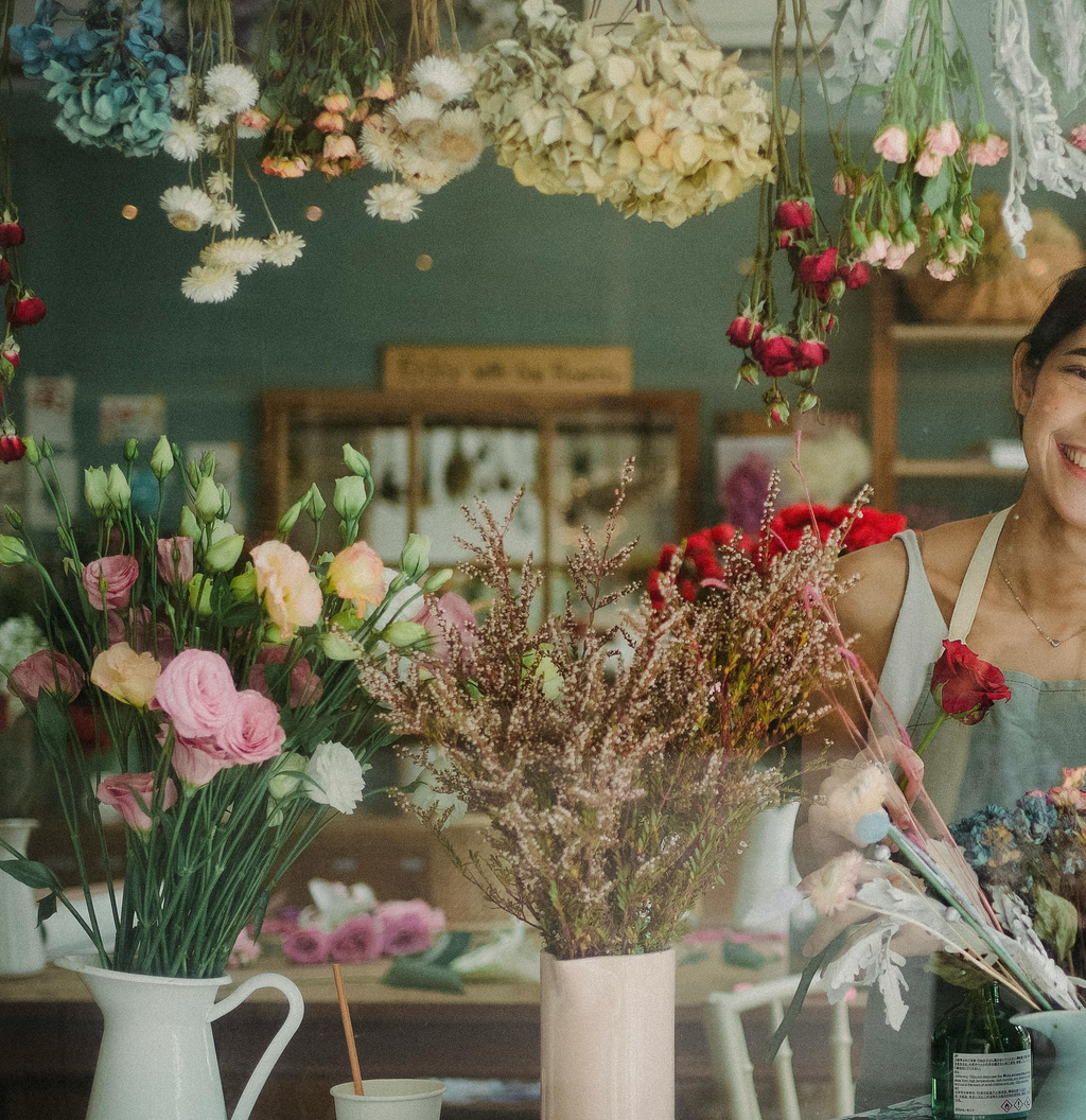 Dried Flowers vs Fresh Flowers: Which Lasts Longer and Which Is Better?